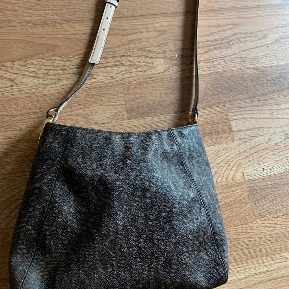 Mk purse